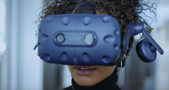 Logitech VR Ink Pilot Edition　設計更直覺化