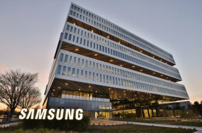 Samsung 開發 OLED 面板兼容熒幕下相機、指紋、發聲裝置