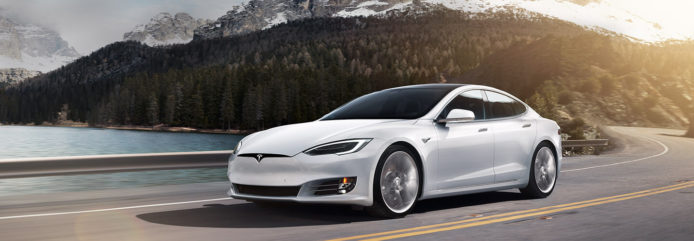 Tesla 全新搵錢招數   黑色車身需多付 1,000 美元