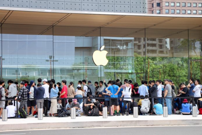 Apple 台灣第二間直營店開幕 　新一代獨棟建築 Apple Store 設計