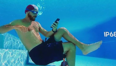 澳洲消費者組織控告 Samsung　指手機防水廣告誤導 　