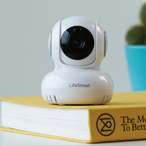 LifeSmart Smart Home Camera　135 度超廣角 + AI 移動偵測