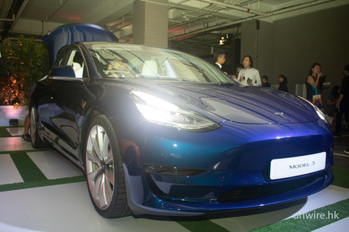 Tesla 正式在港交付 Model 3　啟用全港最大 Supercharging 充電站