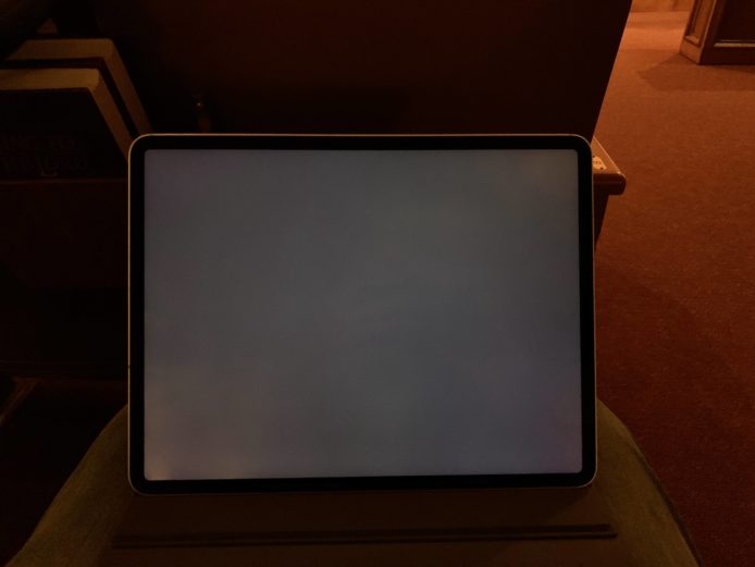 第二代 iPad Pro 屏幕漏光   Apple 將會免費維修或更換
