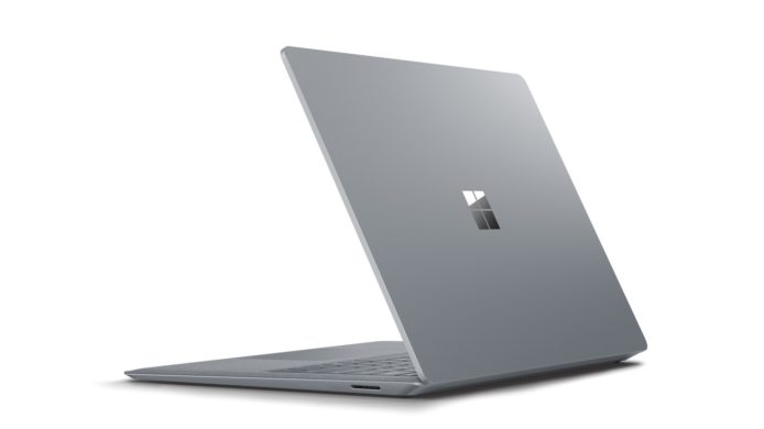 Microsoft 準備為 Surface Laptop 推出 15 吋屏幕版本