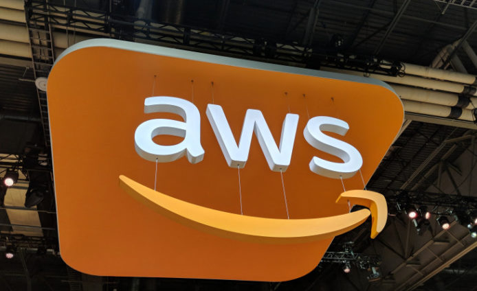 Amazon雲端服務引致客戶資料損失 　客戶：「所謂雲端只是一部電力不足的電腦」