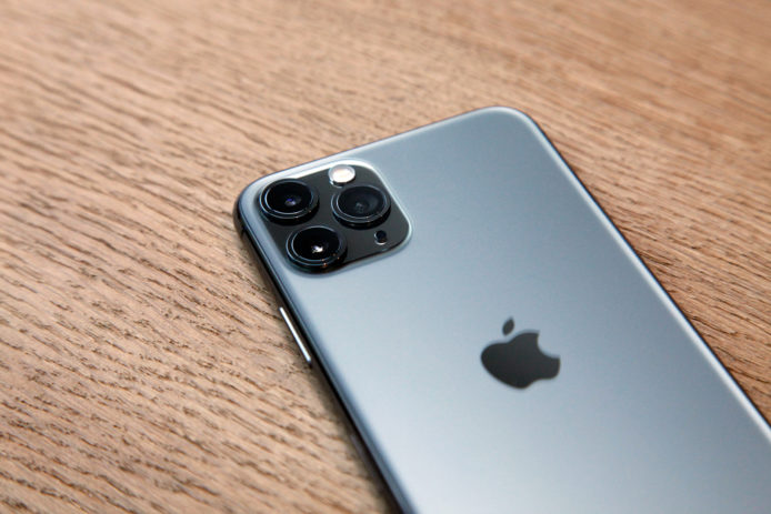 分析師指 Apple 更改策略   一年將推兩款 iPhone 旗艦