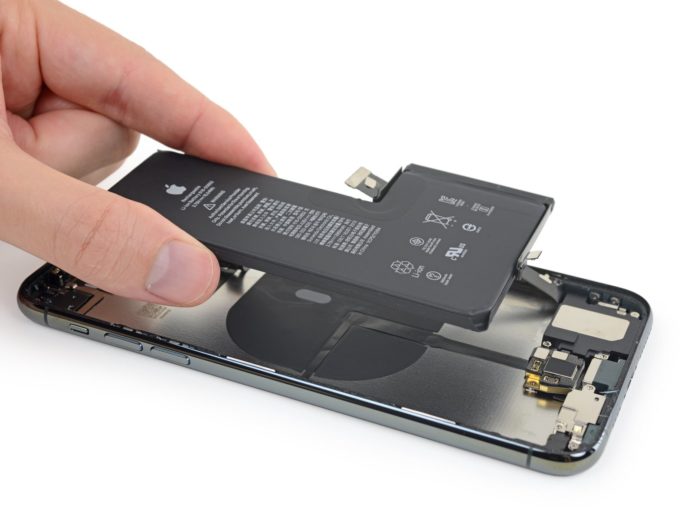 供應商重新設計電路板   新 iPhone 電池體積增加