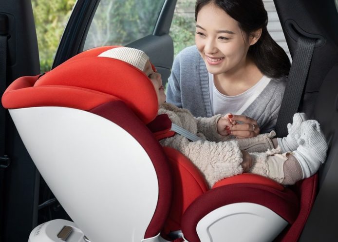 Qborn 兒童汽車安全座椅   小米眾籌平台亮相