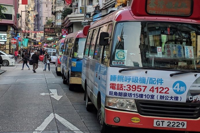 香港首條紅 Van 專線實行無現金化　不收現金只接受八達通或 PayMe