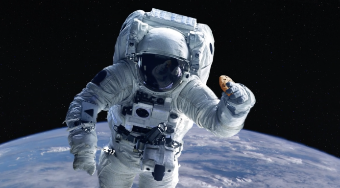 太空人也慶祝聖誕節　國際太空站測試無重力焗曲奇