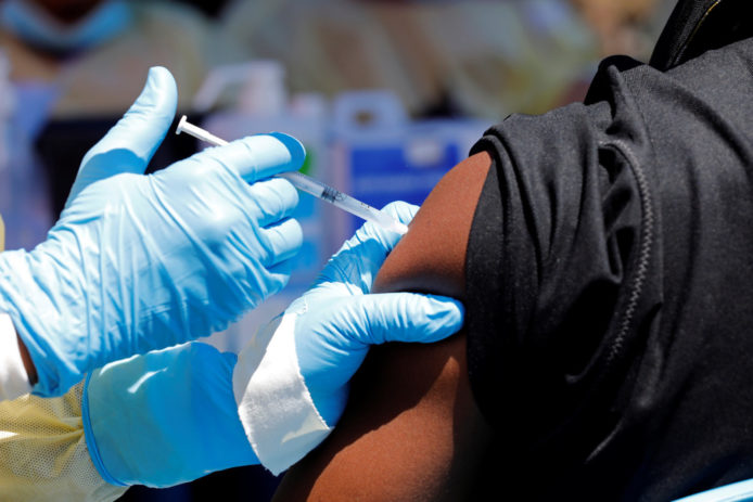 美國 FDA 首次向伊波拉病毒疫苗發出許可