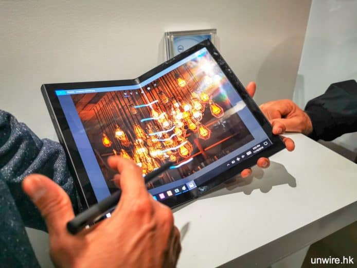【CES 2020】Dell Concept Ori 電腦概念機    採用可屈曲摺疊式熒幕