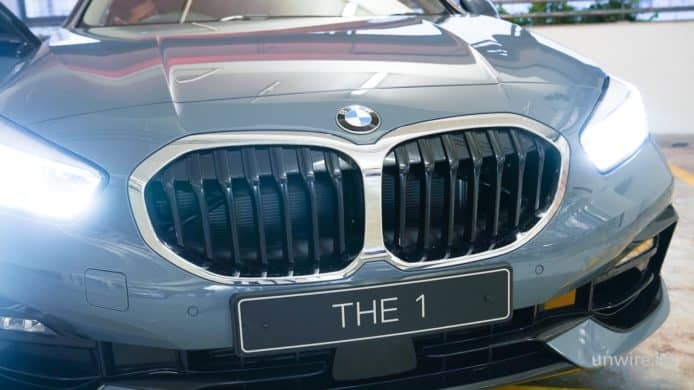 【實試】第三代 BMW 118iA 實試  自動泊車倒車 + 手機遙控操作