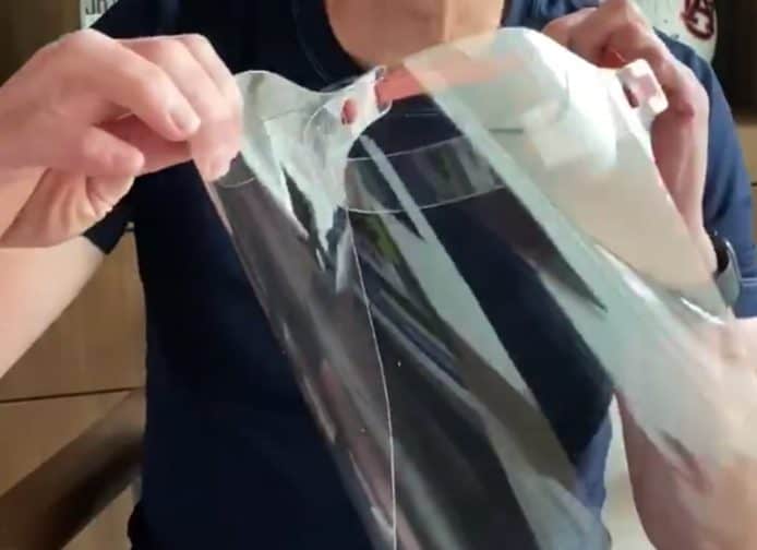 Apple 推出塑膠製醫用面罩   2 分鐘內組裝 + 可調較尺寸