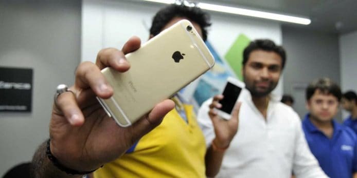 減少依賴中國代工   Apple 擬將兩成 iPhone 改在印度生產
