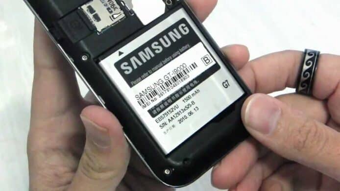 Samsung 可換電池手機   傳應用於入門級新機之上