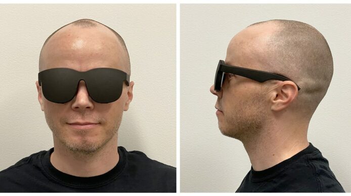 Facebook 超薄全息影像 VR 鏡片　0.35 吋厚如普通眼鏡