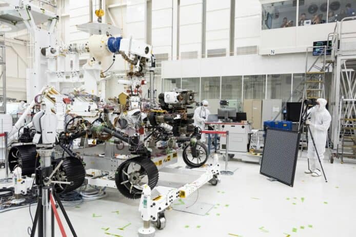 NASA 延期發射火星探索車　火箭有問題令計劃無法趕上