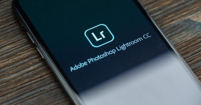 Lightroom App 更新誤刪手機照片　除了備份之外沒有還原方法