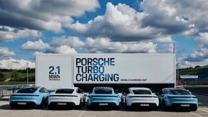 Porsche 推充電貨櫃車卡　同時可為10部 Taycan 充電