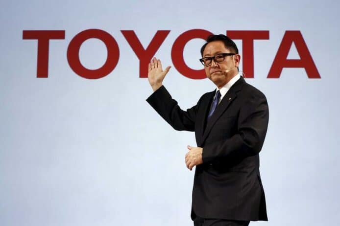 Toyota 社長再次抨擊電動車政策　燃油車消失將導致嚴重後果