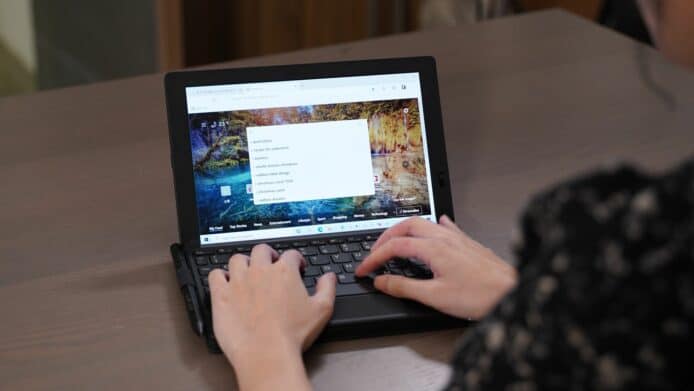 【評測】Lenovo ThinkPad X1 Fold　可摺屏幕筆電 手感 效能測試 開箱