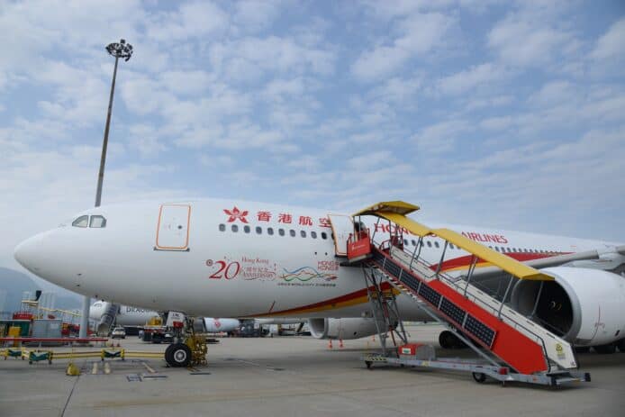 香港航空未處理退票申請  中國網民：五月至今仍未收到退款