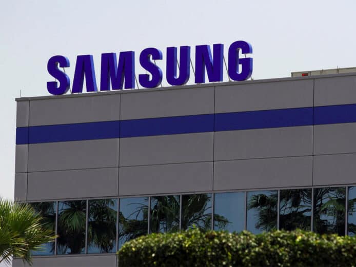 傳明年不出 Galaxy Note  路透社： Samsung 轉移開發折疊式手機