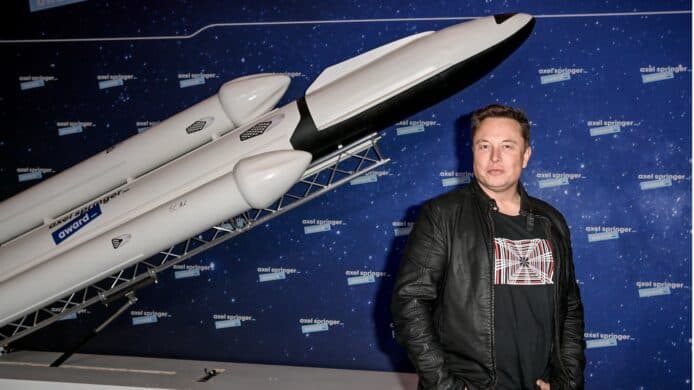 SpaceX 全民太空之旅計劃　隊員均為「太空新人」