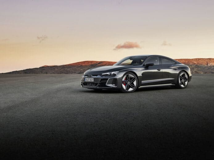 Audi 純電 e-tron GT 正式登場　承襲概念車設計強勁動感不失優雅