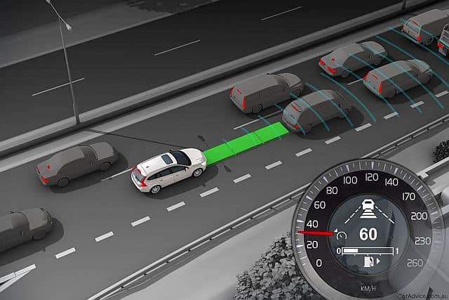 自動駕駛 ACC 愈趨普及   美國公路安全協會：「主動式定速增意外風險」
