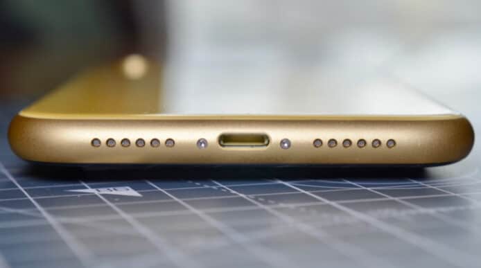 郭明錤：iPhone未有計劃轉USB-C   Apple 或取消接口轉無線充電