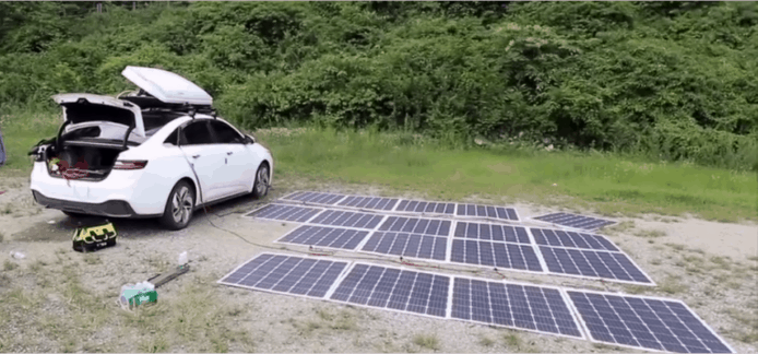 用太陽能板為電動車充電     最多行駛 420 公里