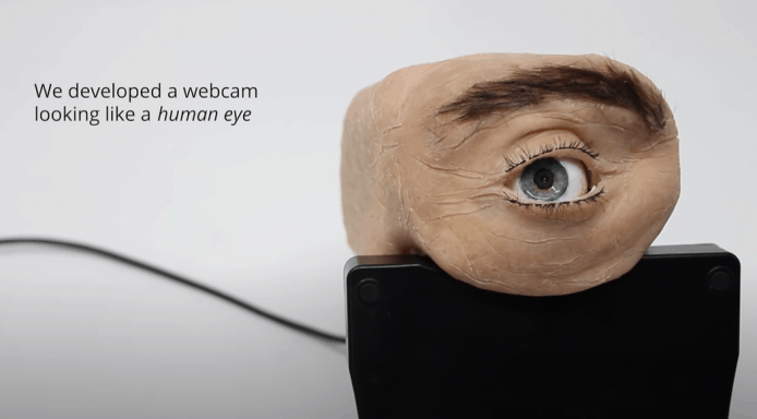 擬人眼webcam造型恐佈 眼球可轉動兼可眨眼