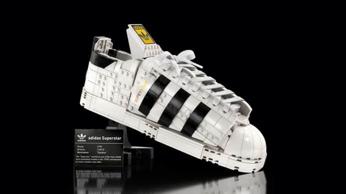 Adidas、LEGO 再度合作   推出 Superstar 波鞋積木組合