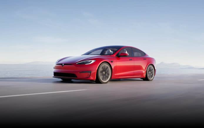 外媒：Tesla 新軚盤有隱憂   美國《消費者報告》：不利於轉彎動作