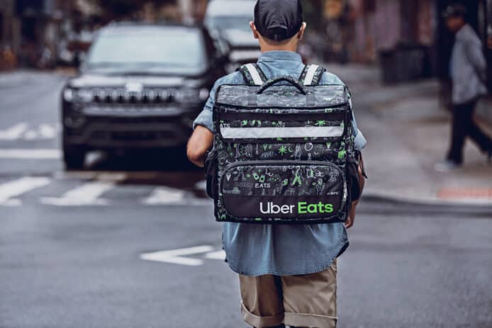 日網民分享Uber Eats送外賣     每日踩13小時3個月賺18萬