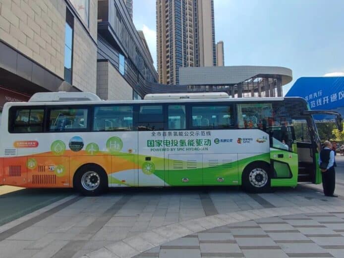 深圳實測氫燃料巴士   加氫需 20 分鐘續航達 650 公里