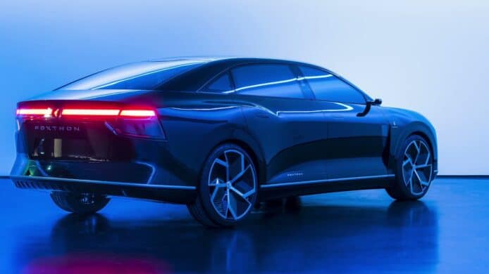 傳與沙特財團合組新公司   Foxconn 電動車將以 BMW 平台作基礎研發