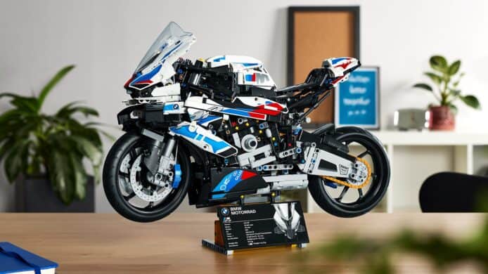 首款 BMW M 系電單車   LEGO 積木套裝元旦發售