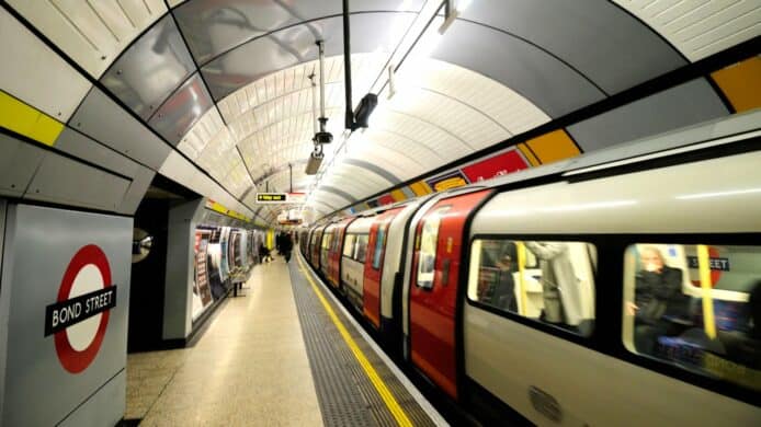 承建商與兩大電訊商簽訂合作   倫敦地鐵明年年底開通 4G 網絡