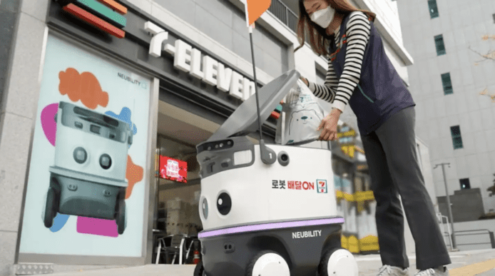 南韓2023年將機械人行駛合法化　提供外賣及送貨等服務