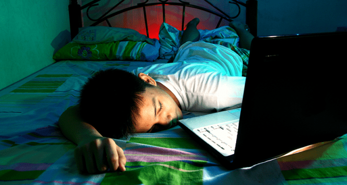 研究：亮燈睡覺增心臟病風險  無熄電腦螢幕都有影響