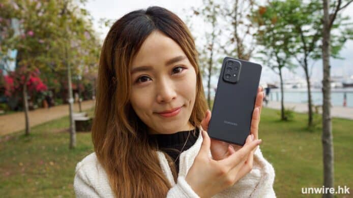 【評測】Samsung Galaxy A53 5G   開箱測試 外形 手感 屏幕 相機 效能