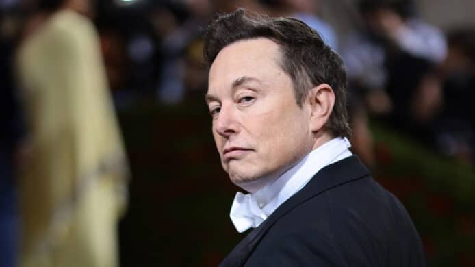 Elon Musk 收俄羅斯恐嚇信    「向烏克蘭提供 Starlink 需負上責任」