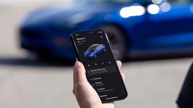 Tesla 登最佳表現汽車App榜首  調查機構：功能貼合用家需要