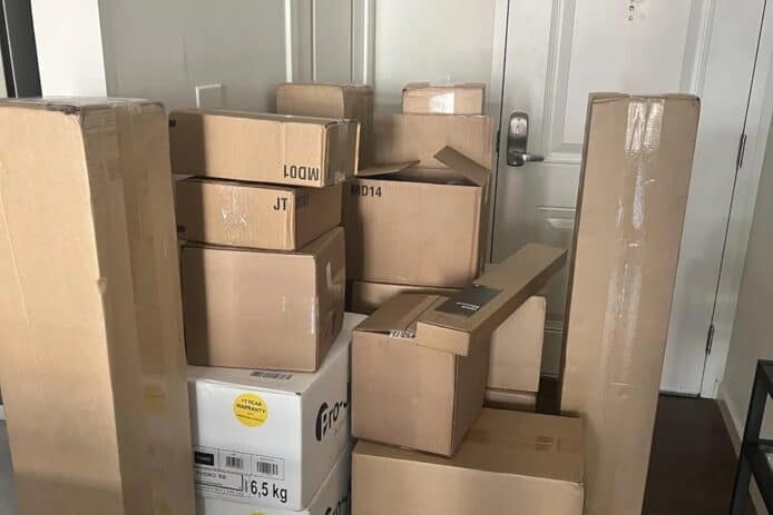 Sonos 訂貨系統故障　顧客忽然收到約 30 箱產品