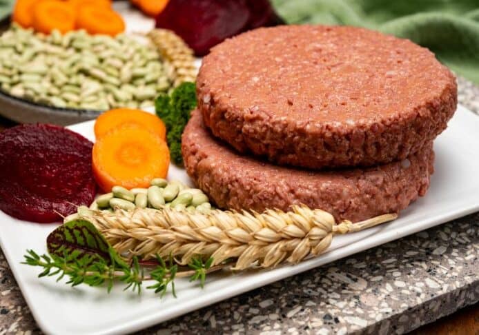 法國禁用「扒」「腸」描述植物肉   避免消費者混淆