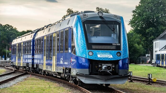 全球首條氫燃料火車線   德國下薩克森投入載客服務